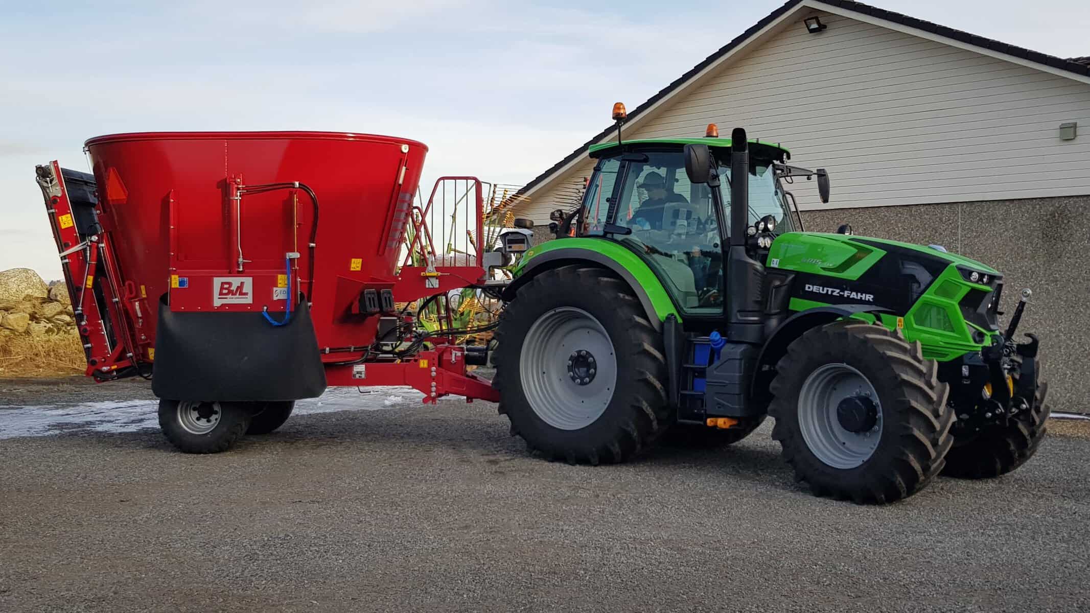 Vi søker landbruksmekaniker